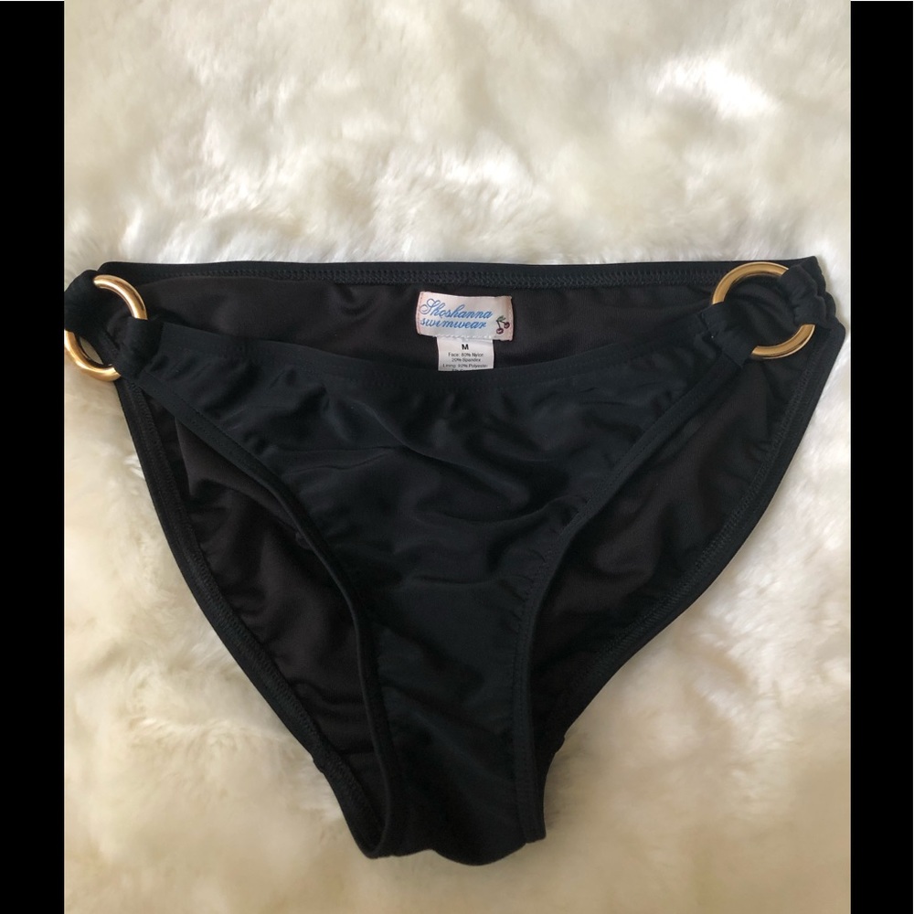 Bikini bottom M